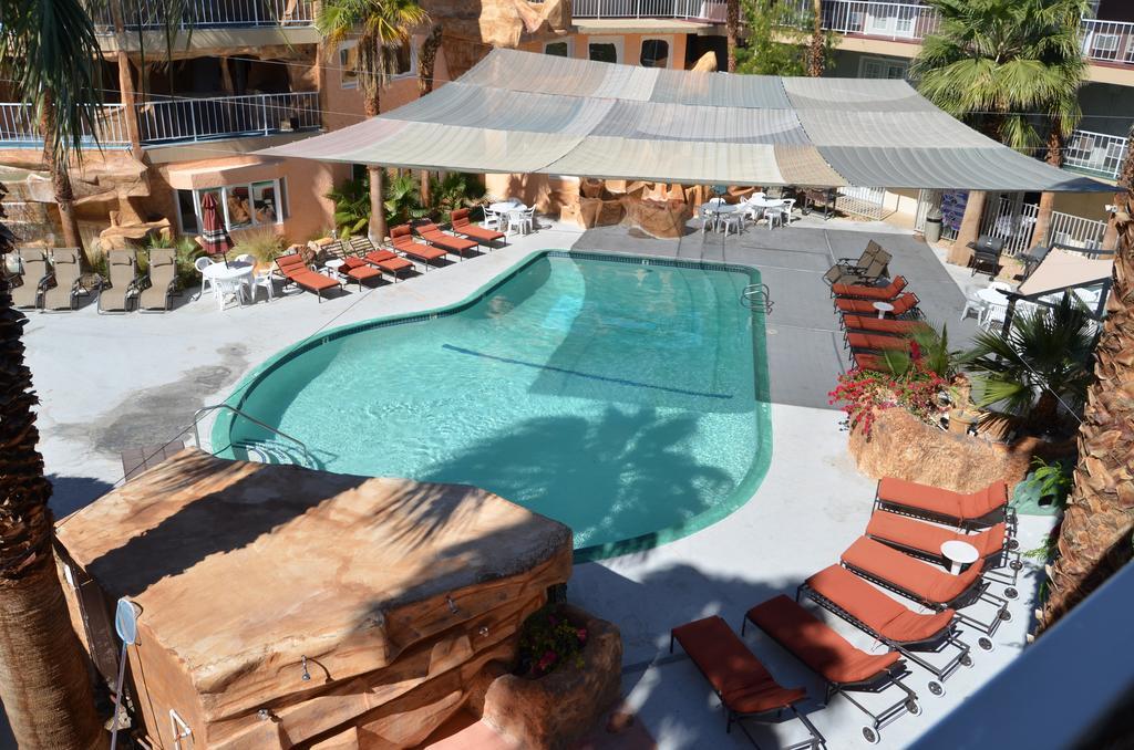 Hyundae Resort And Spa Desert Hot Springs Buitenkant foto