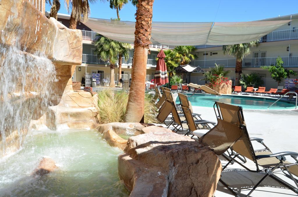 Hyundae Resort And Spa Desert Hot Springs Buitenkant foto
