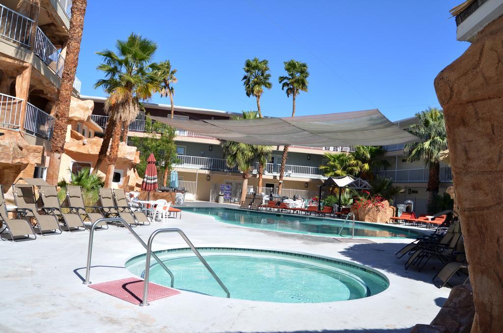 Hyundae Resort And Spa Desert Hot Springs Buitenkant foto
