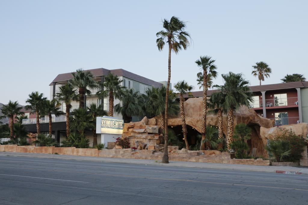 Hyundae Resort And Spa Desert Hot Springs Buitenkant foto