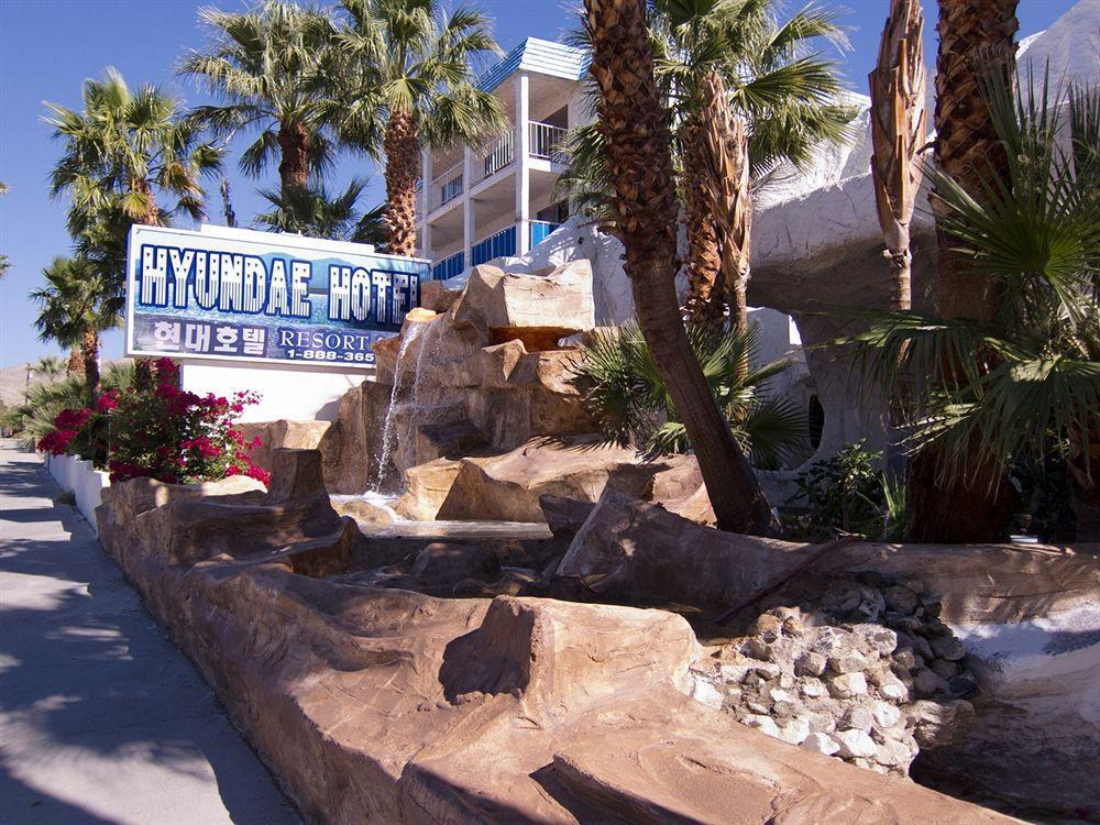 Hyundae Resort And Spa Desert Hot Springs Buitenkant foto